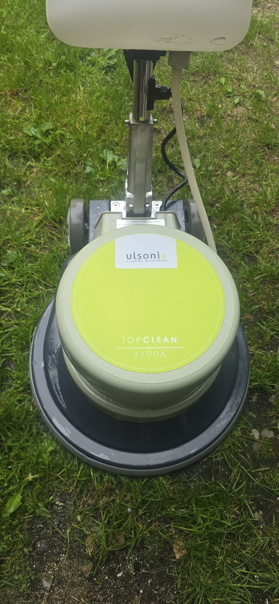 Maszyna do mycia podłóg ulsonix topclean szorowarka