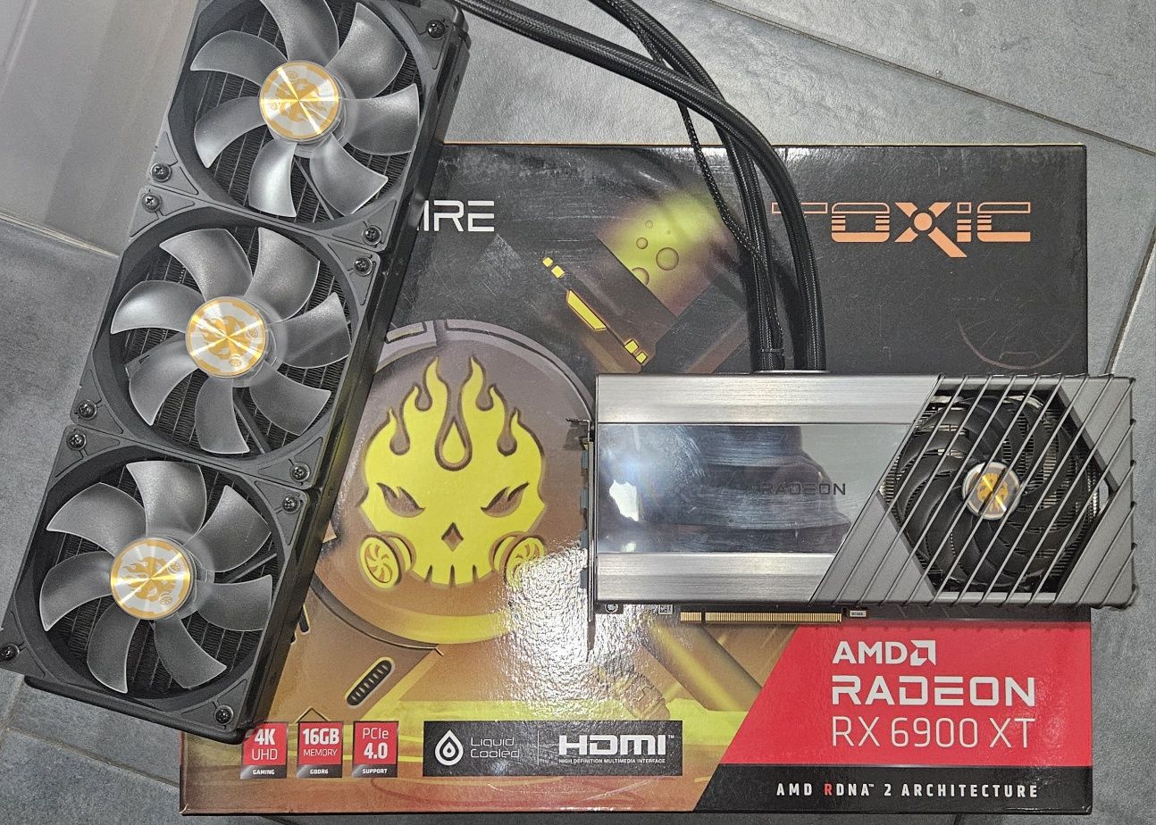 Radeon RX 6900 XT TOXIC