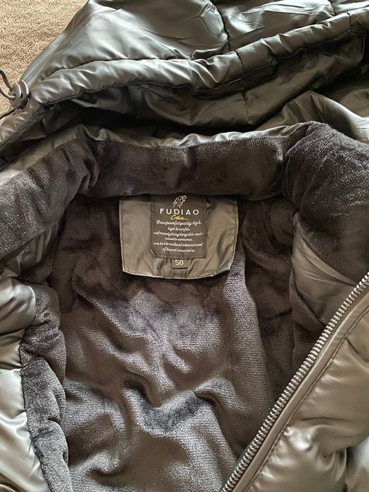 Продам нову чоловічу зимову куртку, одягнена лише один раз.