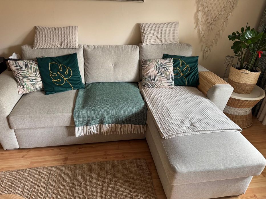 Narożnik z fukcją spania.