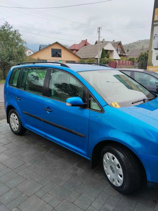 Продам Volkswagen Touran 2004 1,9D