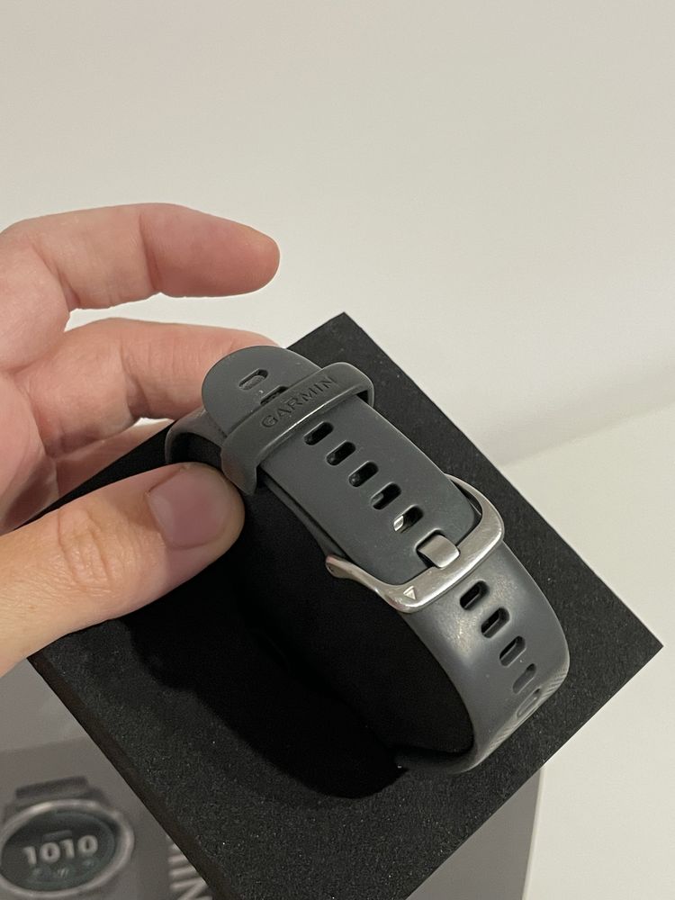Zegarek Garmin vivoactive 4