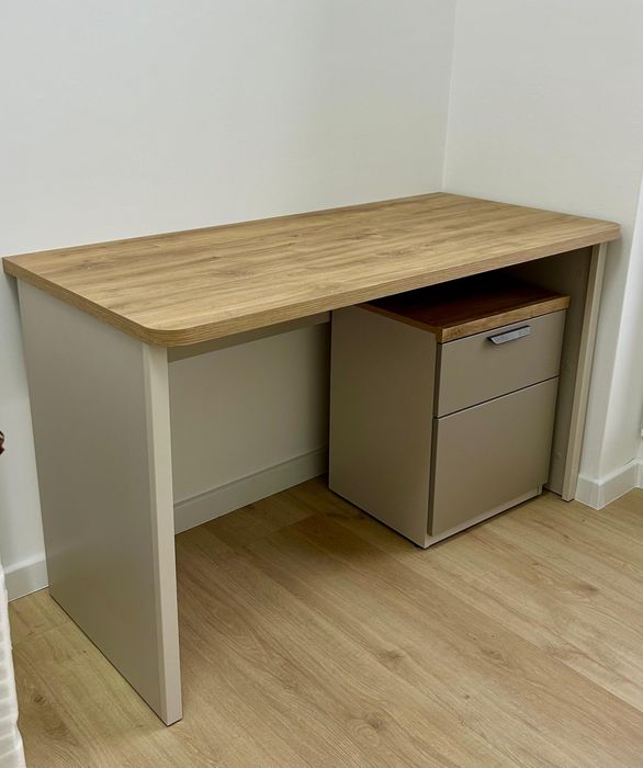 Biurko 130 cm Maxi Modern