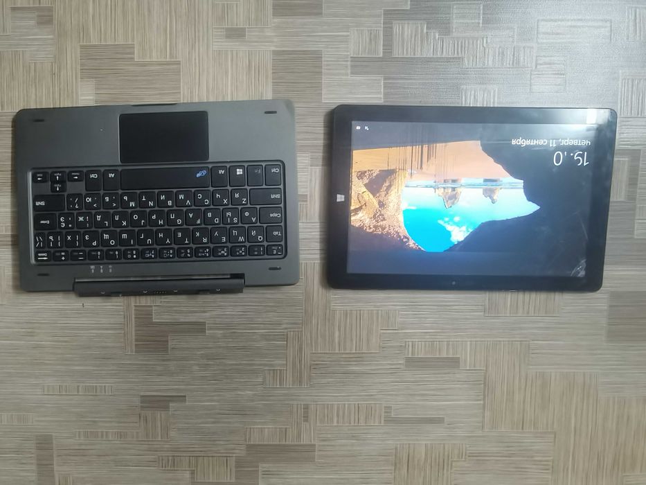 Планшет NOMI W10100 с клавиатурой