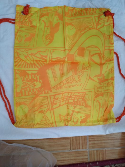 Продам нову сумку рюкзак Nike для спортивного взуття