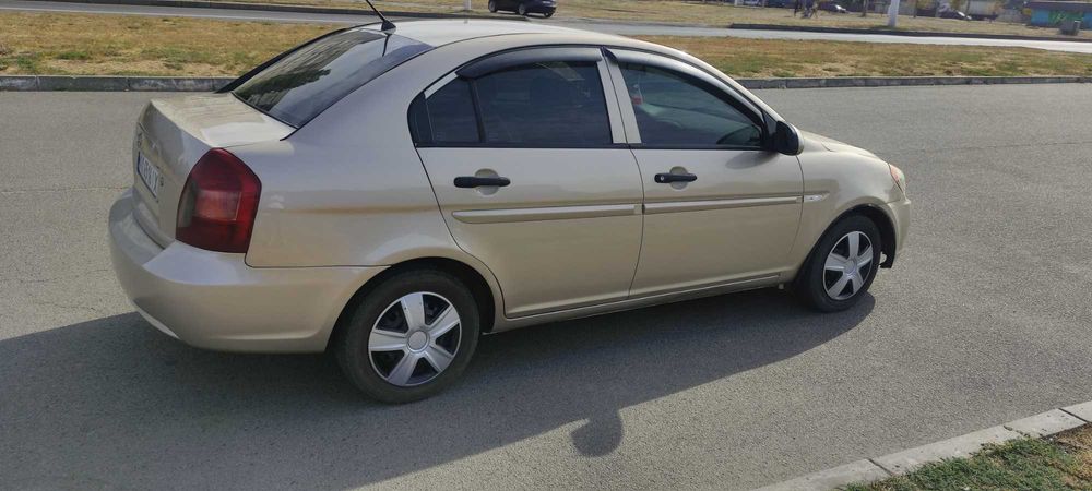 Продам автомобіль свій