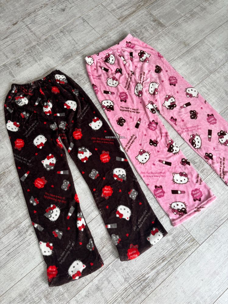 Плюшеві штани hello kitty | Піжамні штани хелоу кітті | широкі штани
