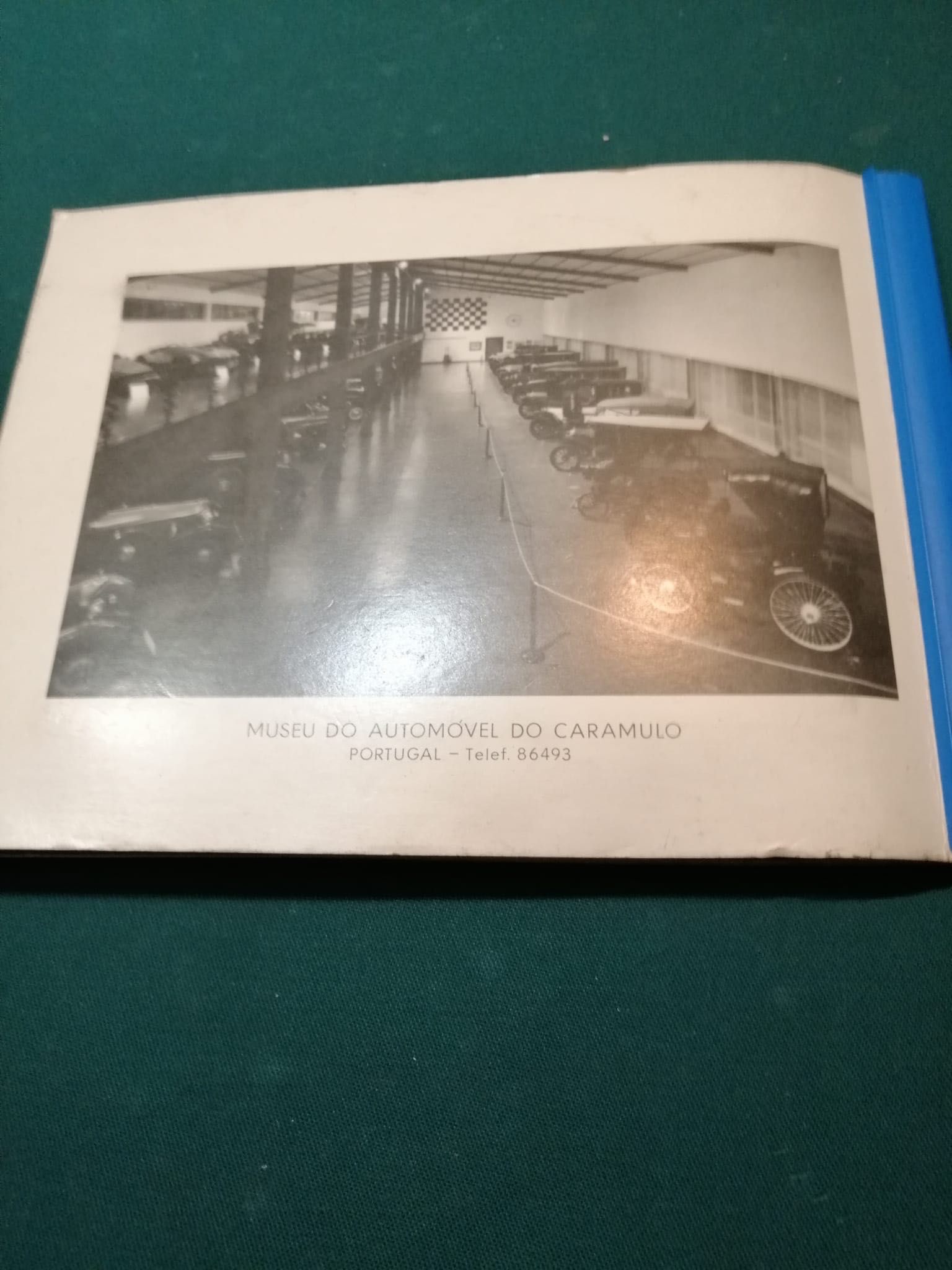 Álbum Ilustrado do Museu do Automóvel do Caramulo