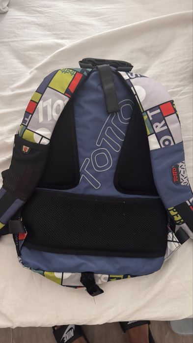 Mochila- Marca Totto