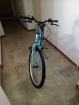 Bicicleta roda 26 70€ desocupar tudo foncinar pegar e andar pintura ex