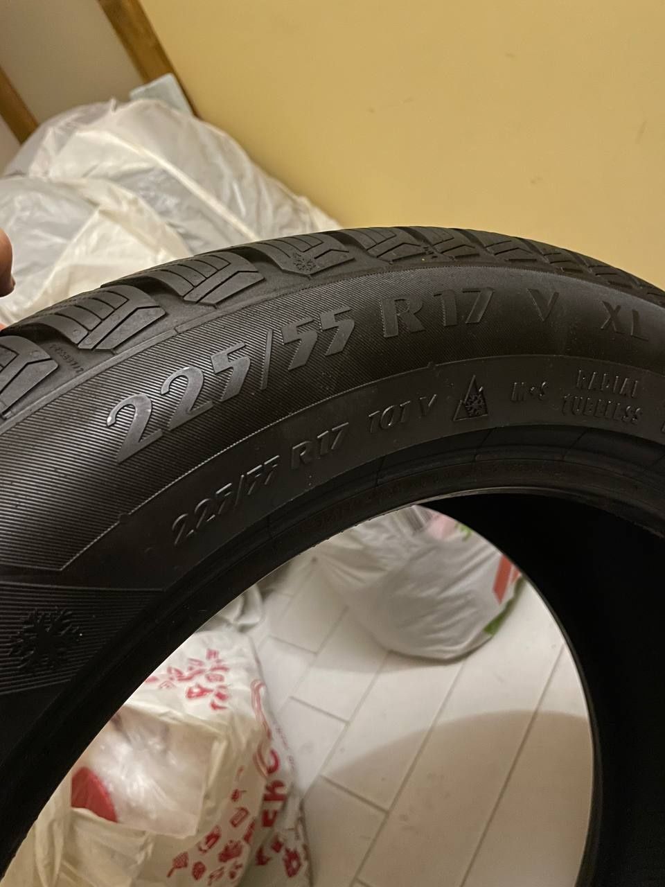 Matador Nordica 225/55/r17
225/55/R17