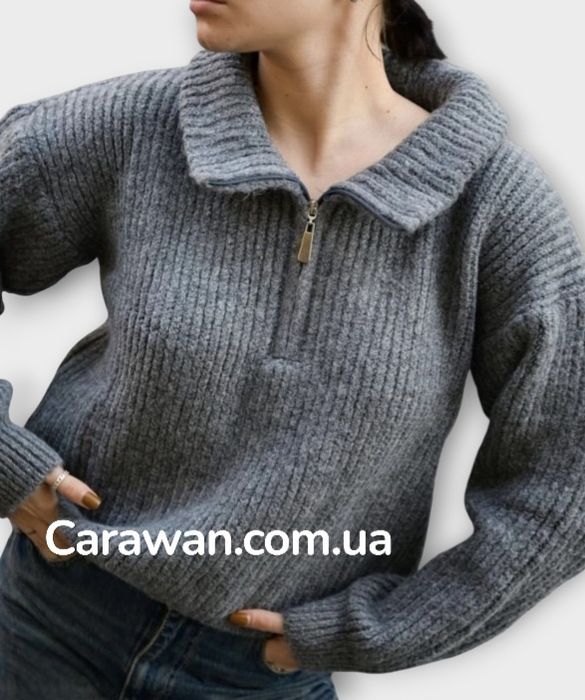 Жіноча  В'язана  Кофта