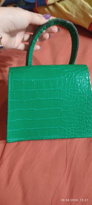 Сумка нова,колір зелений
