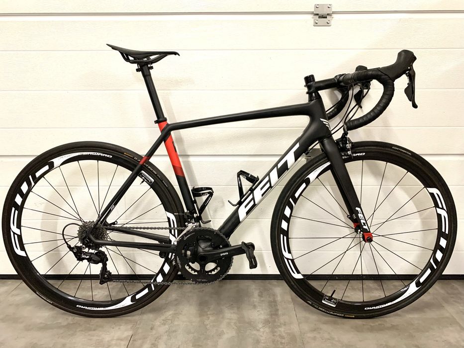 Szosa Felt FR5 rozm. 54 karbon