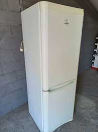 Продам холодильник Indesit no frost