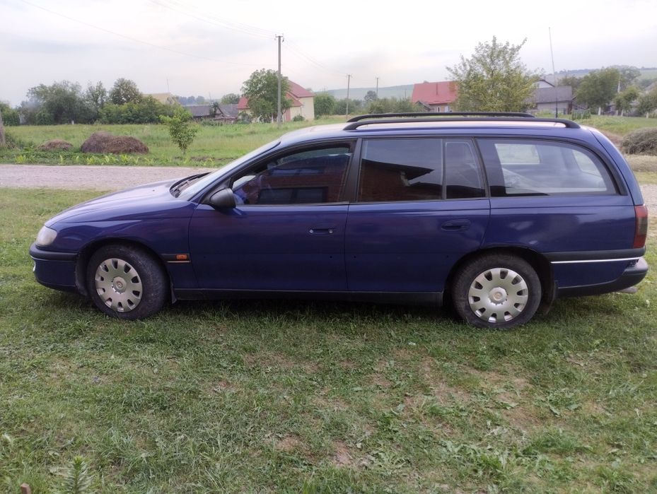 Опель Омега 1996р