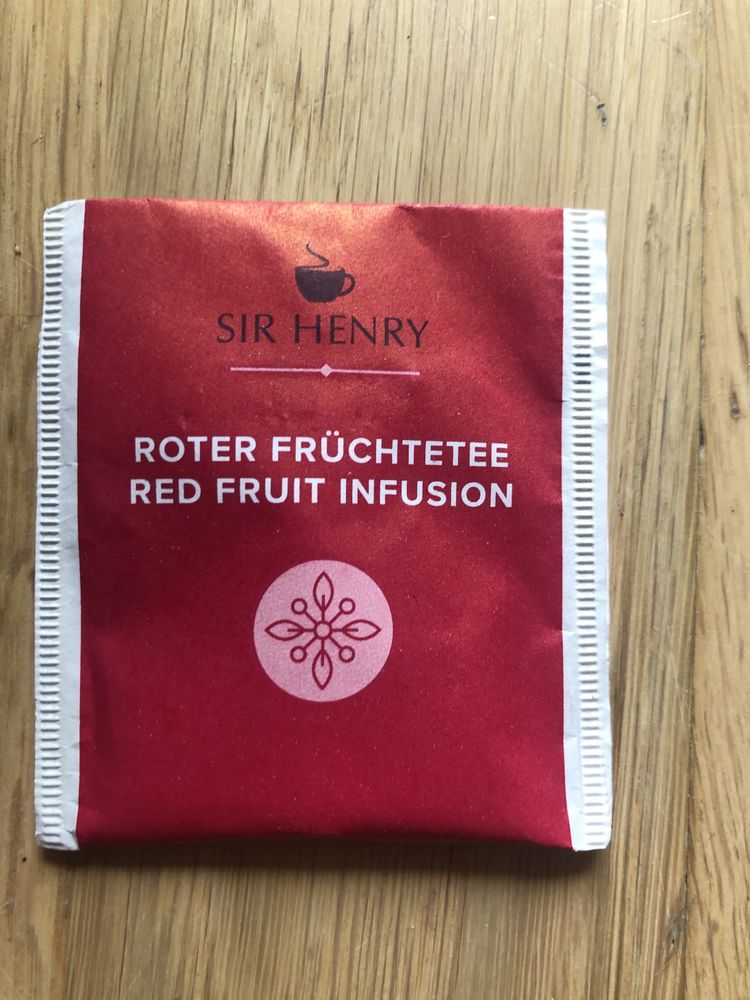 35 herbat „Sir Henry” - Green + Yellow i Red Fruit Infusion