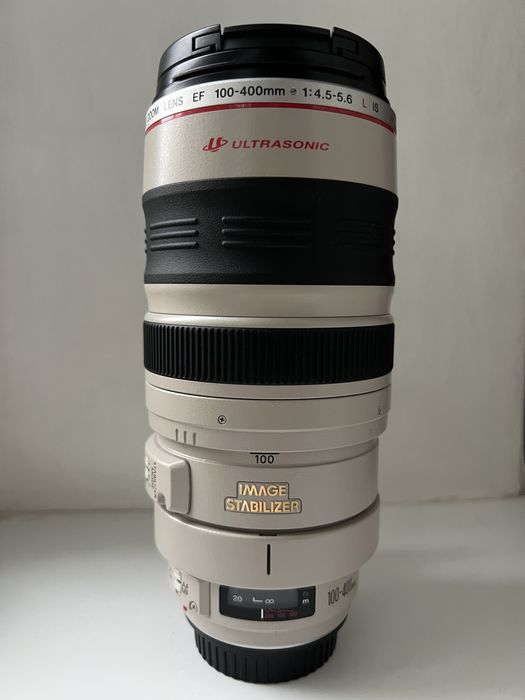 Обʼєктив Canon EF 100-400 f4.5 - 5.6 L.