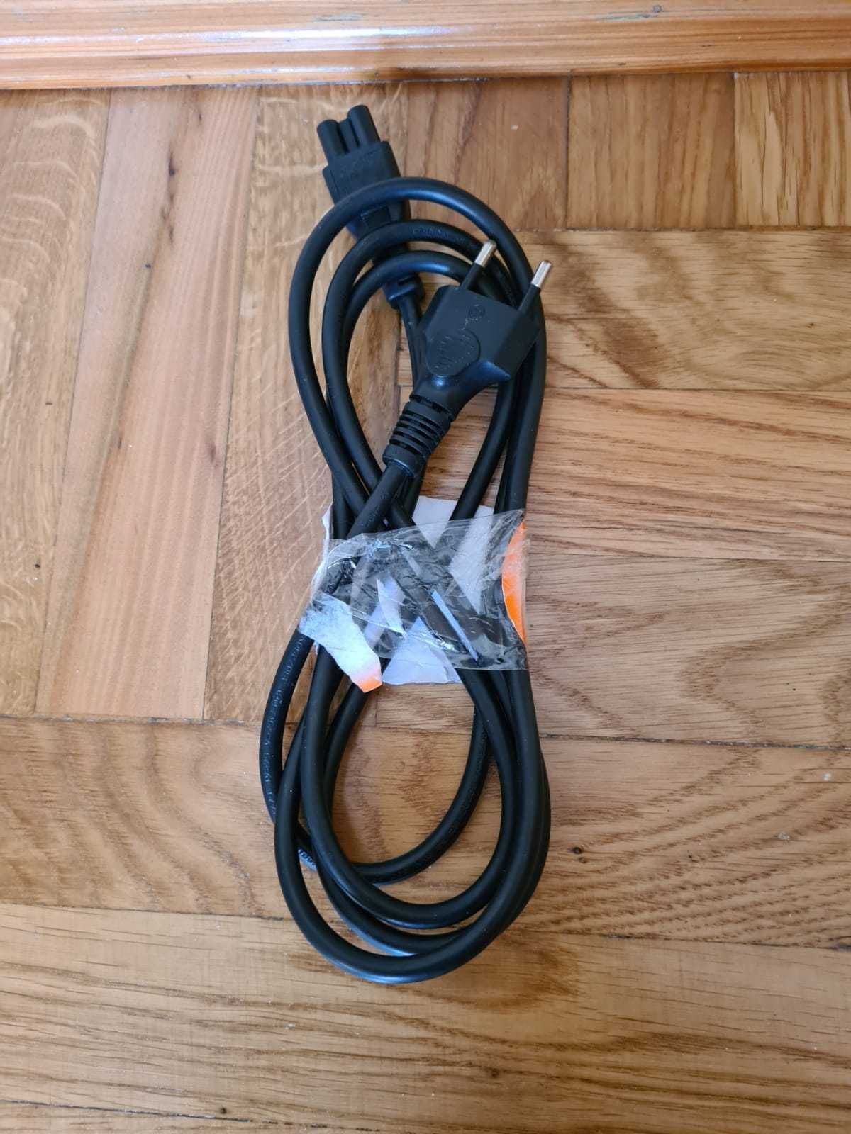 Kabel do ładowarki laptopa
