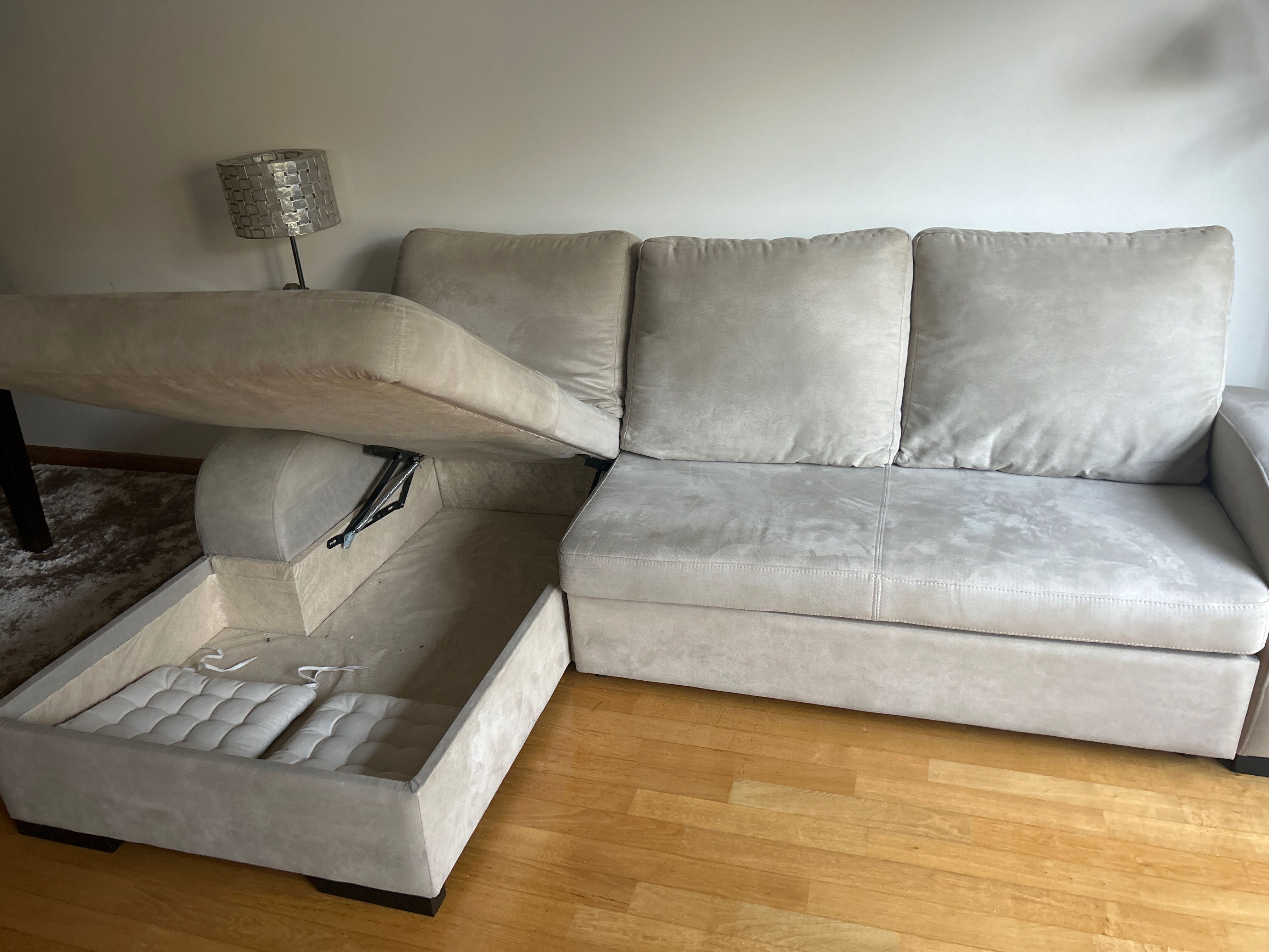 Sofá 2 lugares c/ Chaise Long