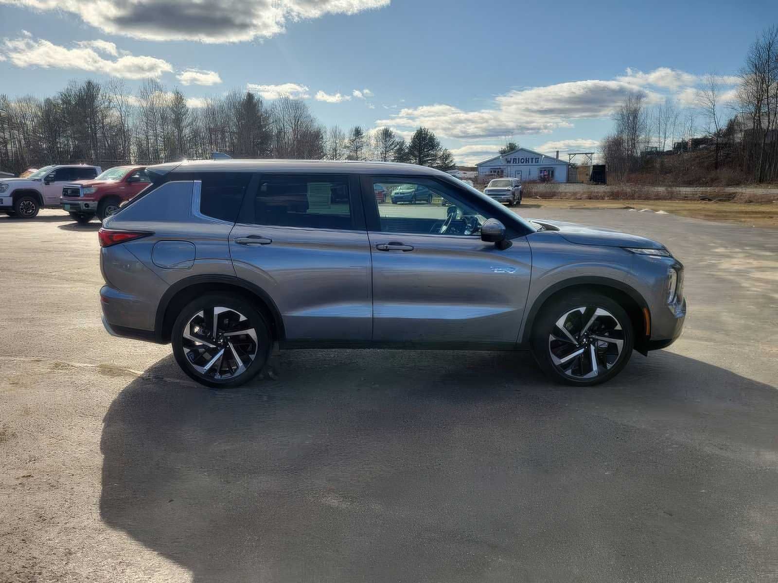 Mitsubishi Outlander PHEV SE 2022