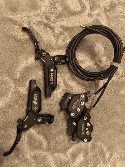 Hamulce Sram Maven SLV z tarczami 200mm