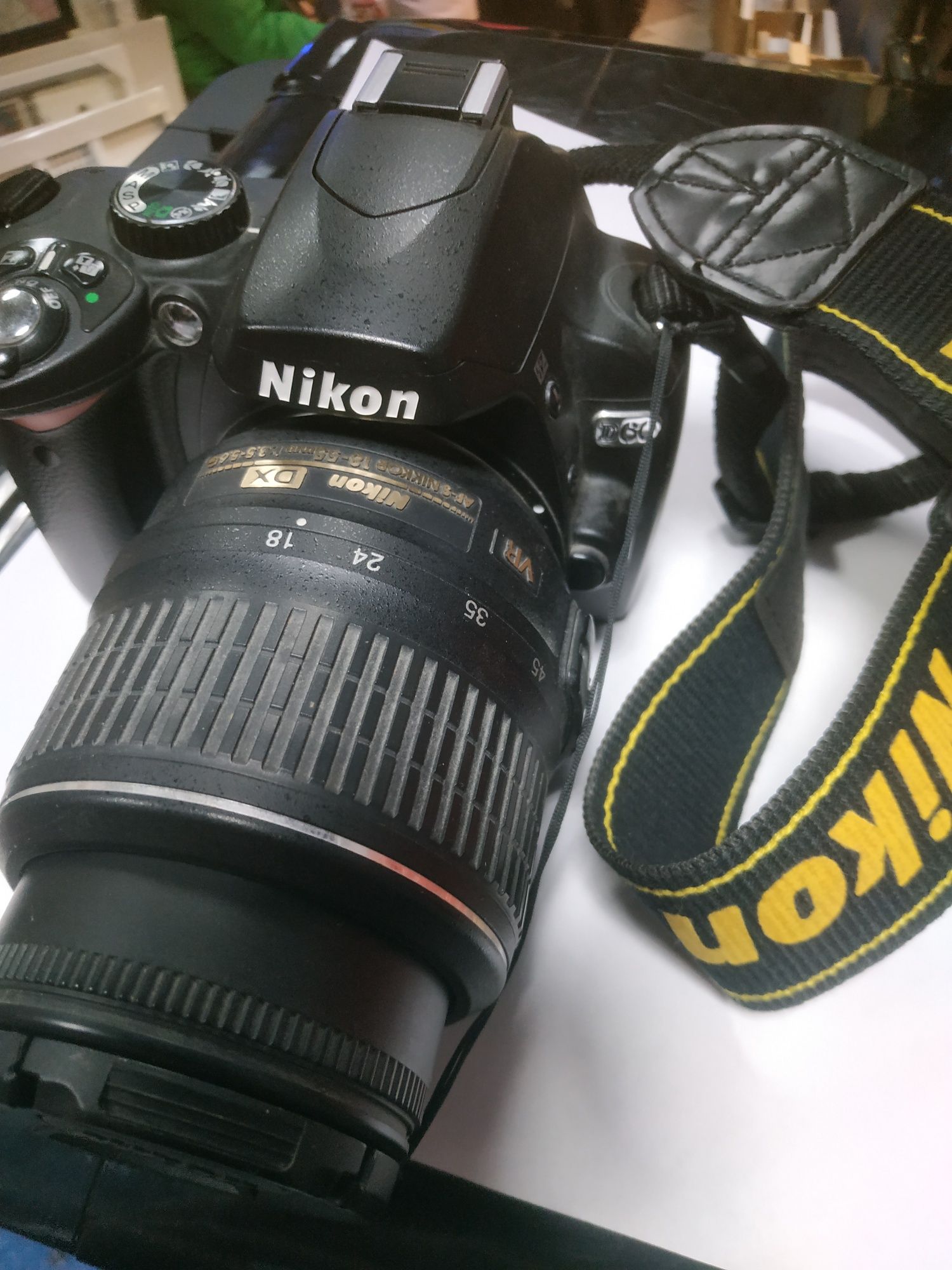 Фотоапарат Nikon D60 — цифровой зеркальный фотоаппарат