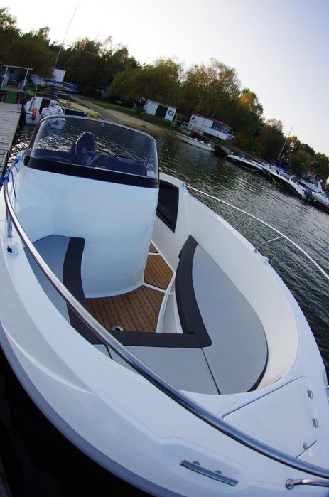 BANTA 545 Open - Łódź motorowa / motorówka.