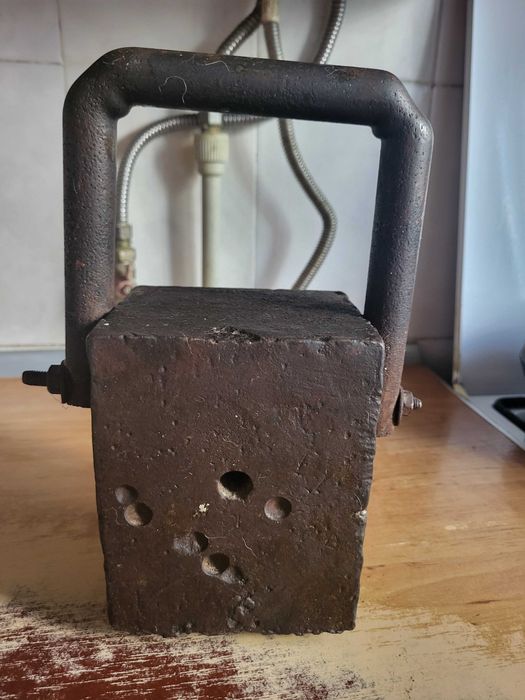 Гиря спортивная чугунная  1 шт. - 16 кг