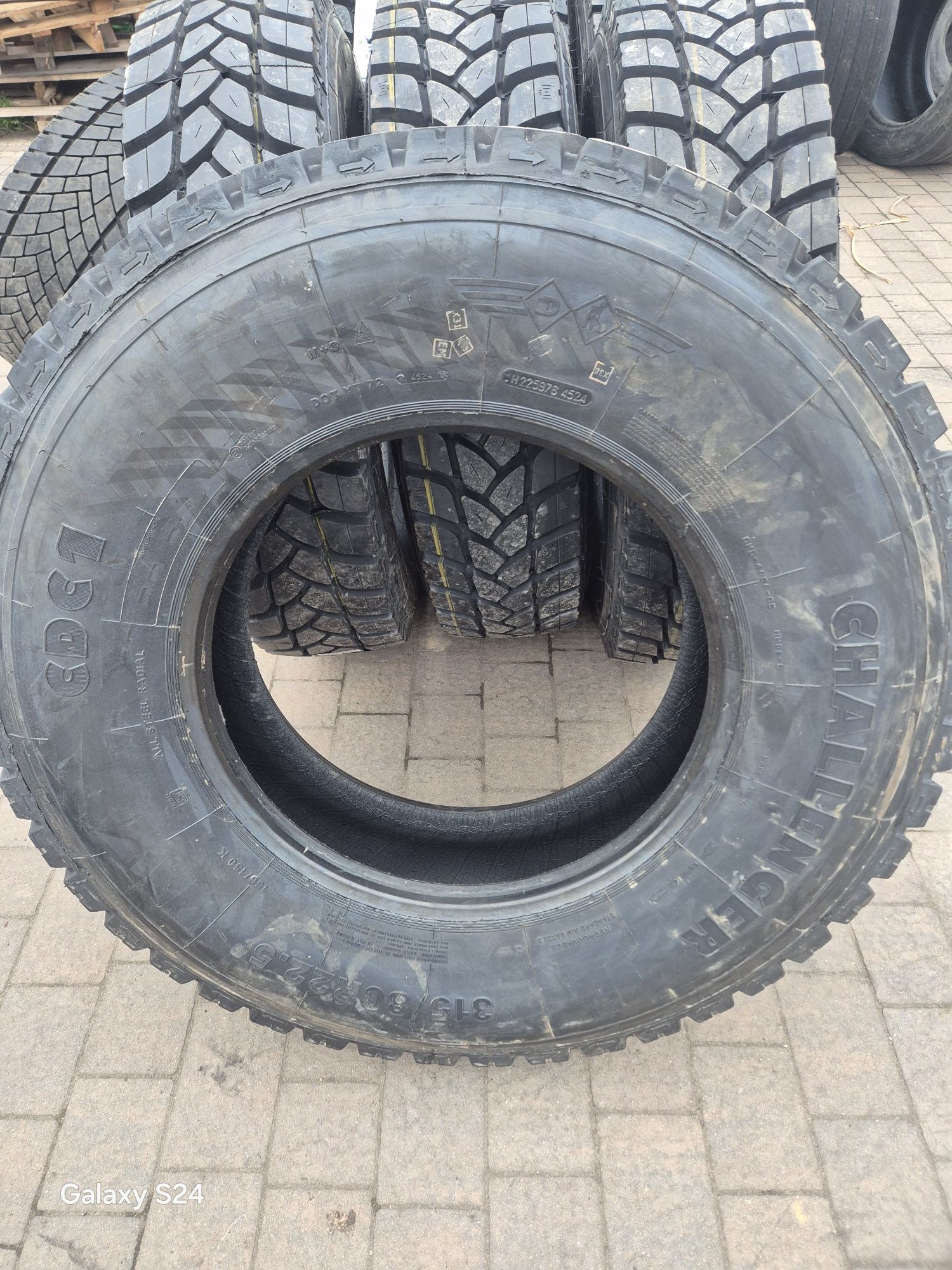 Opona 315/80r22.5 Budowlane Nowe Chellenger
