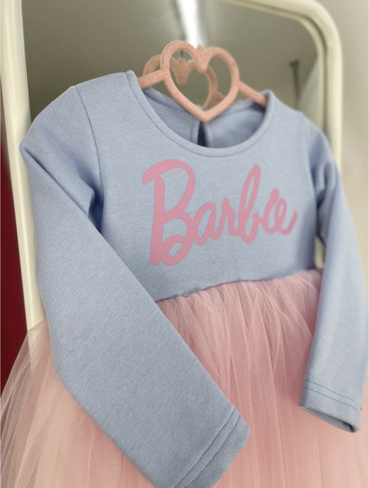 сукню Barbie