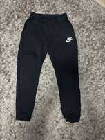 Nike dresy spodnie rozmiar 164