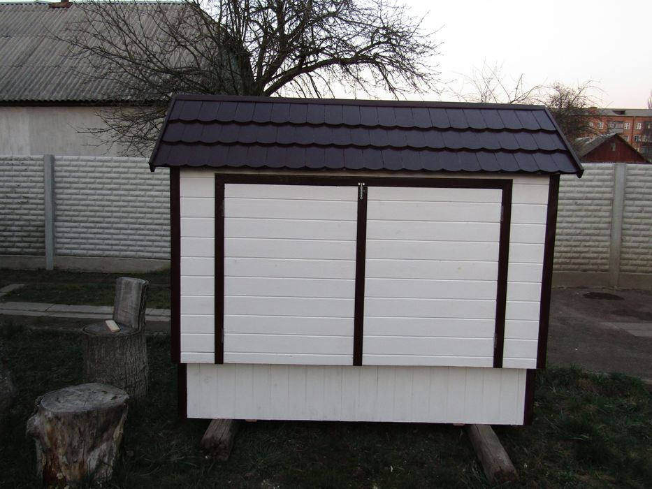 Сон на бджолах. Апібудинок. Апидомик