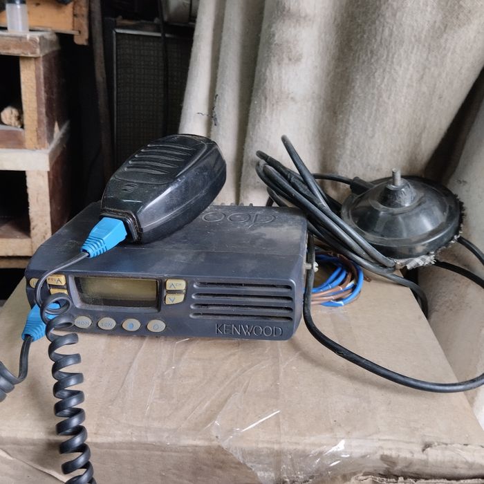 Стаціонарна радіостанція