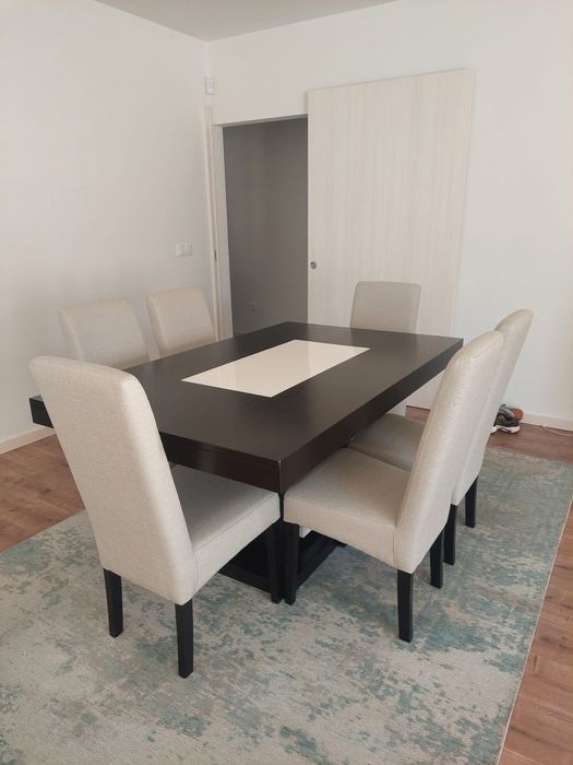 Mobilia de sala jantar
