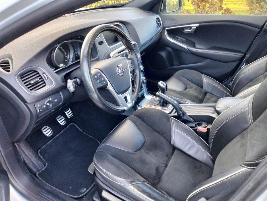 Volvo V40 R-design 2.0 D2