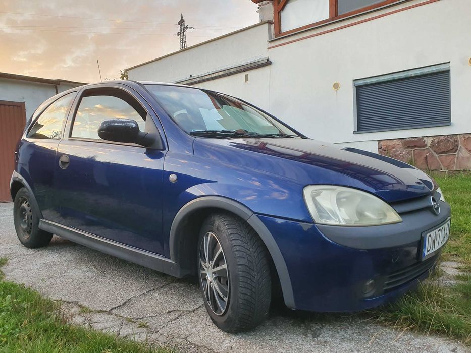 Opel corsa C 1.0 2003 r. Klimatyzacja