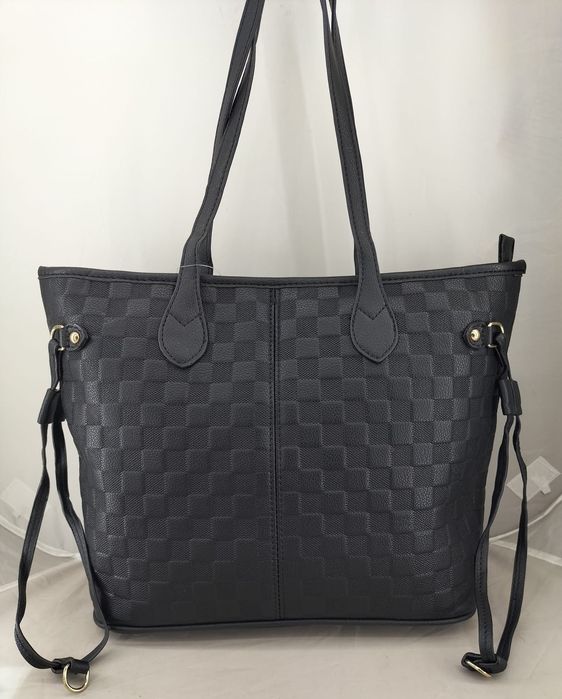 Mala femininaa novas