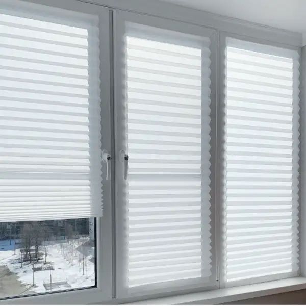 IKEA Самоклеющиеся плиссированные роллеты,шторы,жалюзи SCHOTTIS ИКЕА .