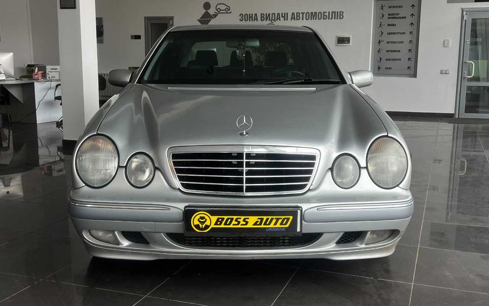 Mercedes-Benz E 270 2001
