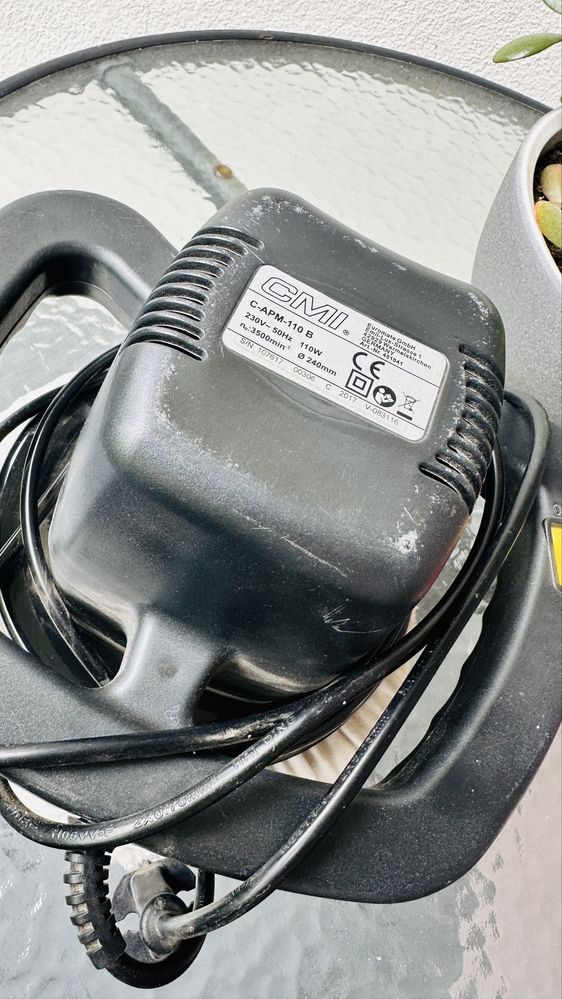 Polerka samochodowa C-AMP-110 B 110 W