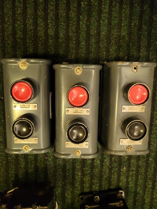 Автоматичний пускач, автомат А-37,