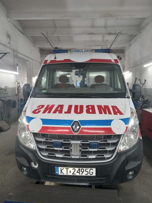 Ambulans Renault Master 145 KM, 2299 cm³, 2012 rok prod.