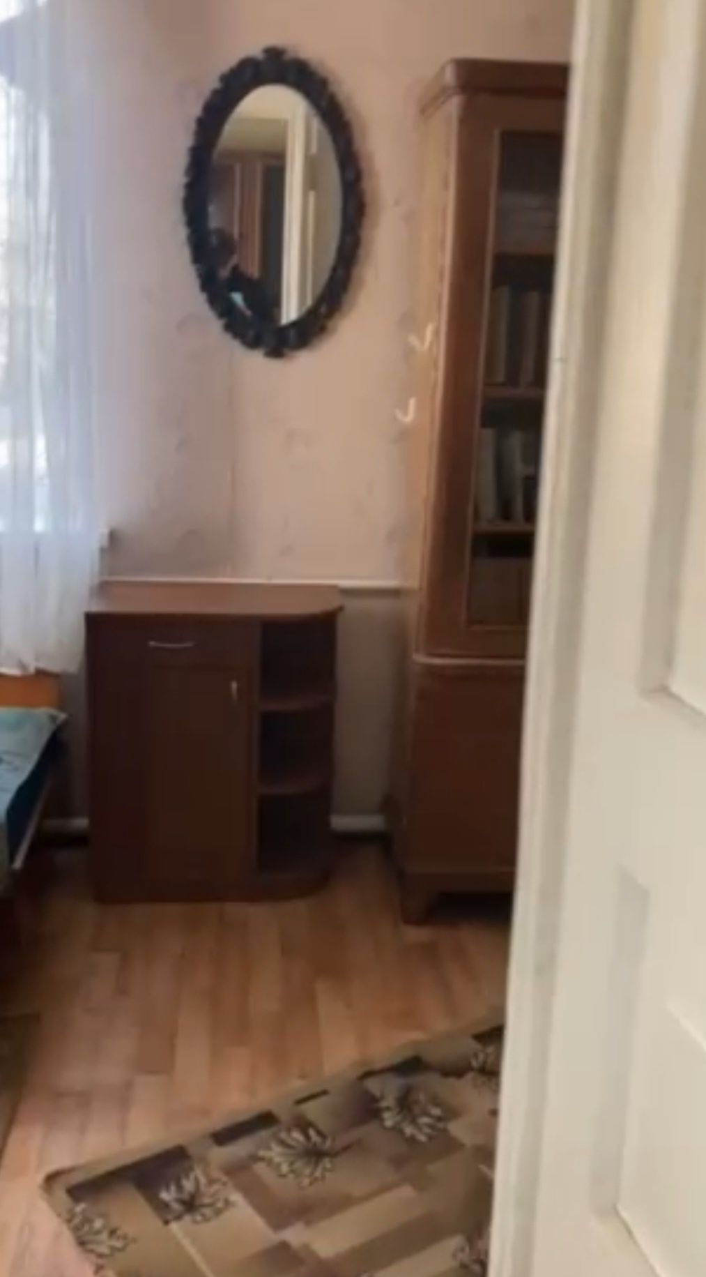 Здається кімната для жінки у приватному будинку Бровари, ВПО
