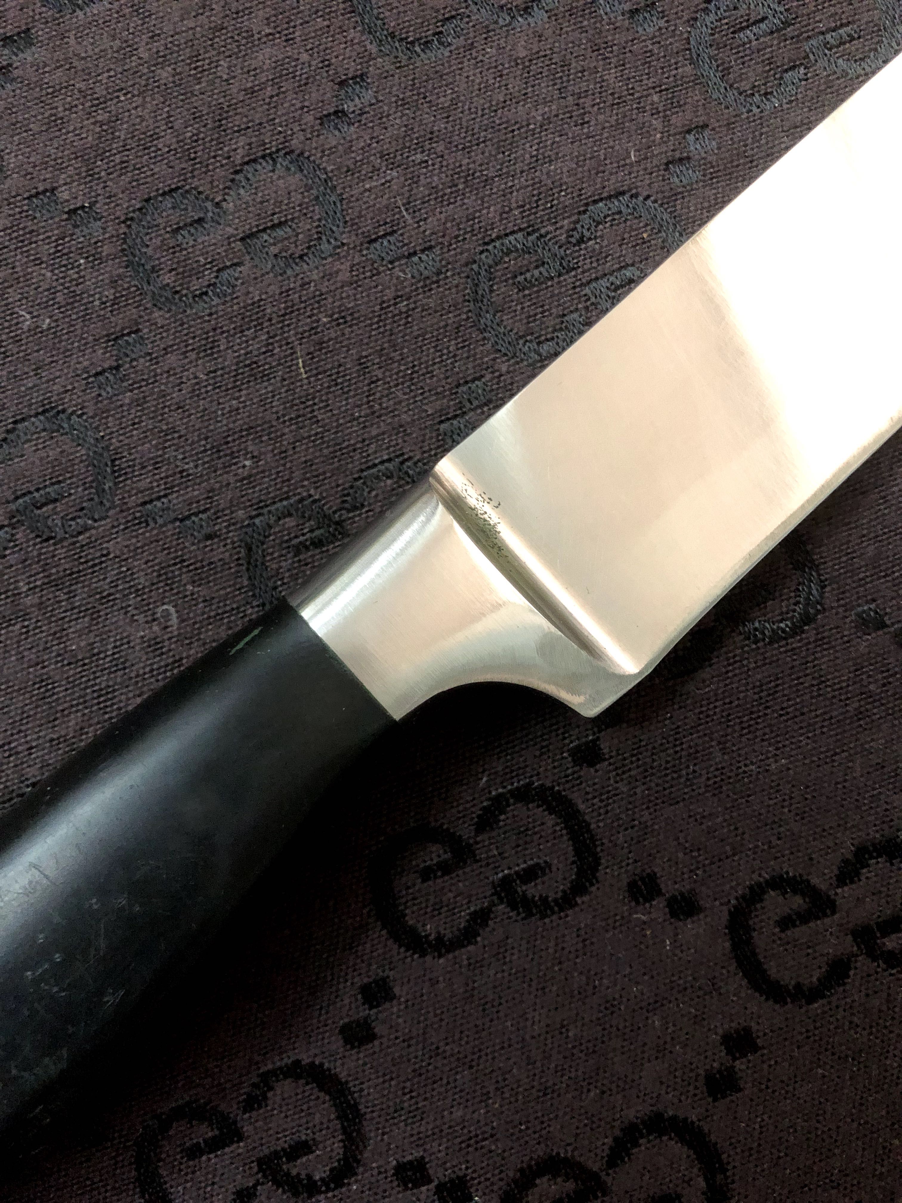 нож от немецкой комп. Zwilling J. A. Henckels Solingen TWIN Four Star
