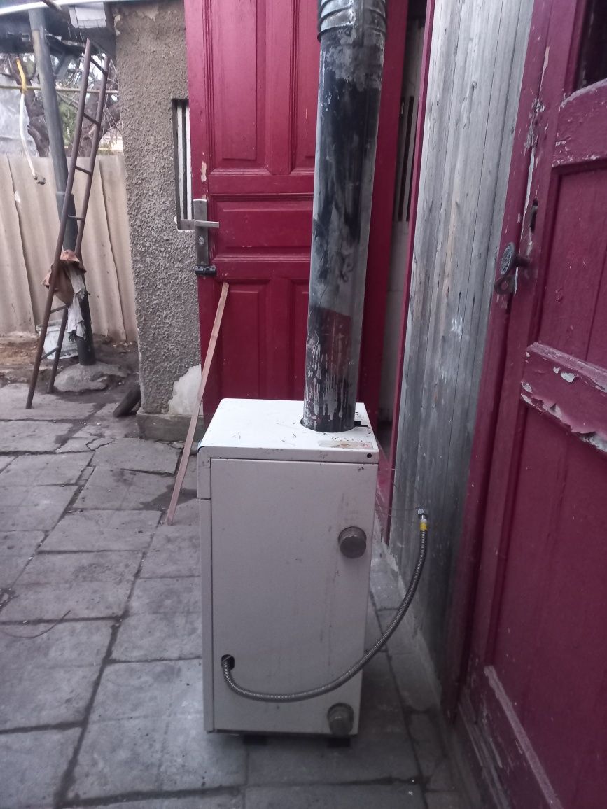 Продам газовый котёл