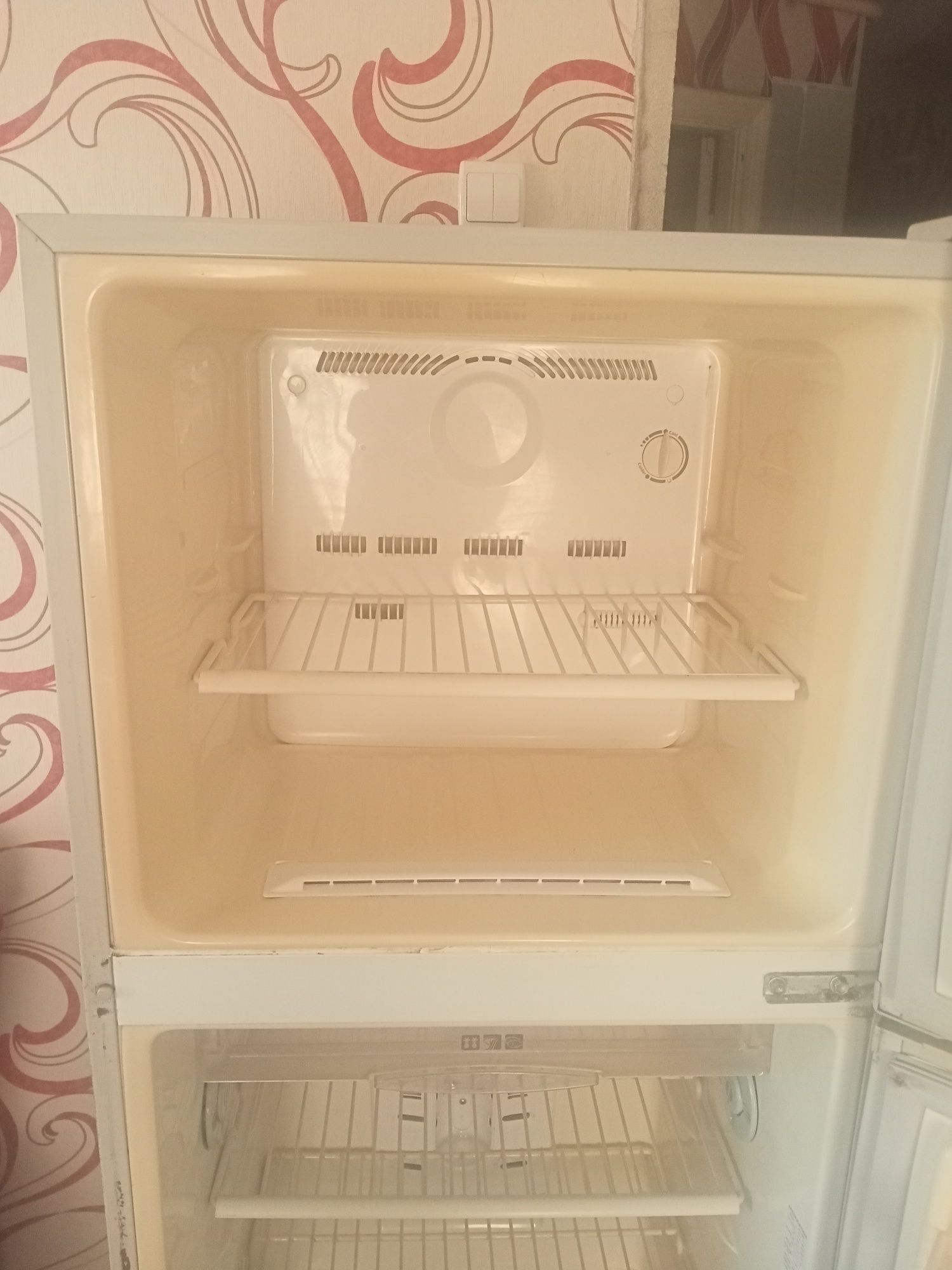 Холодильник Samsung RT34 Total No Frost.