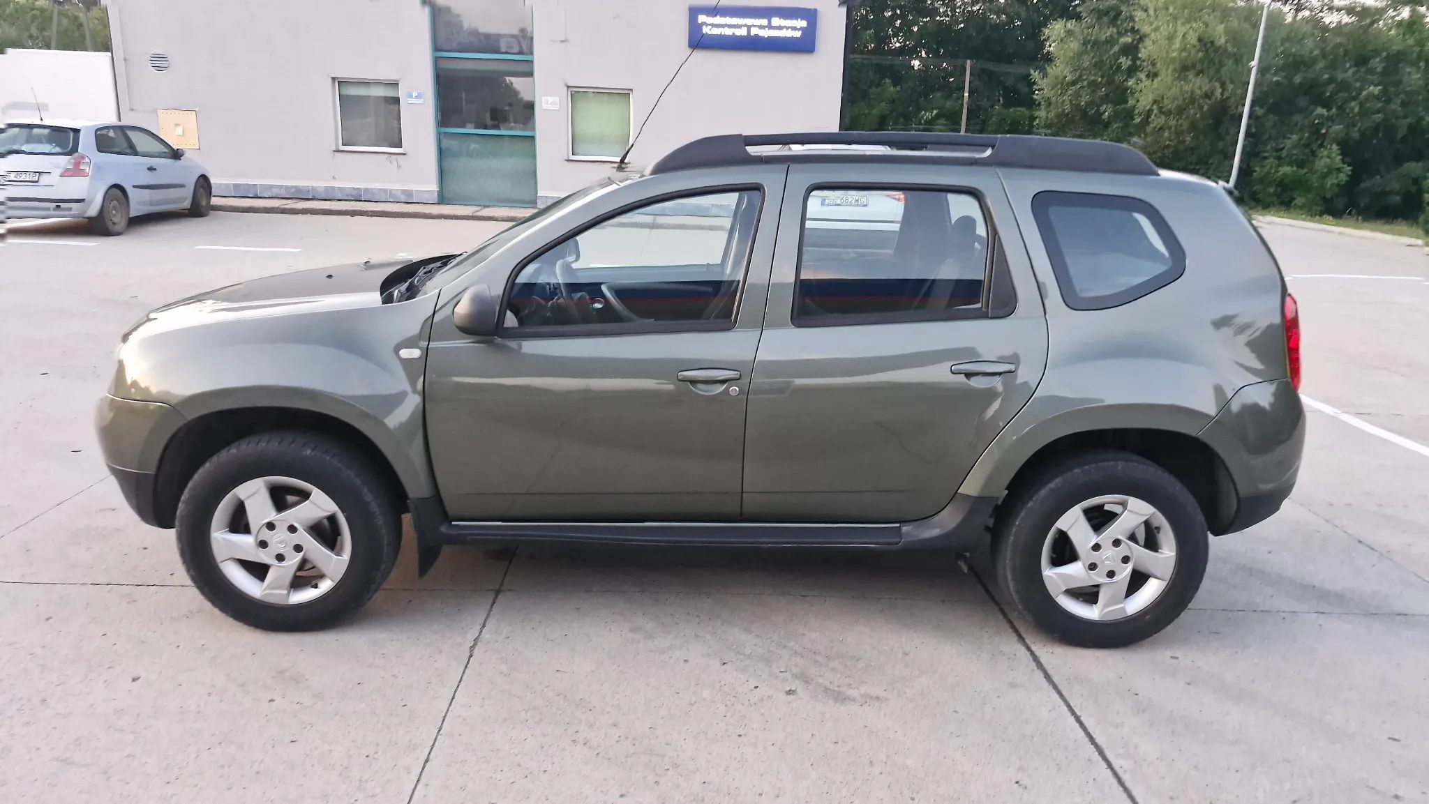 Dacia Duster 4x4 Duster 1,6 16V benzyna manual 6 biegów BEZ RDZY