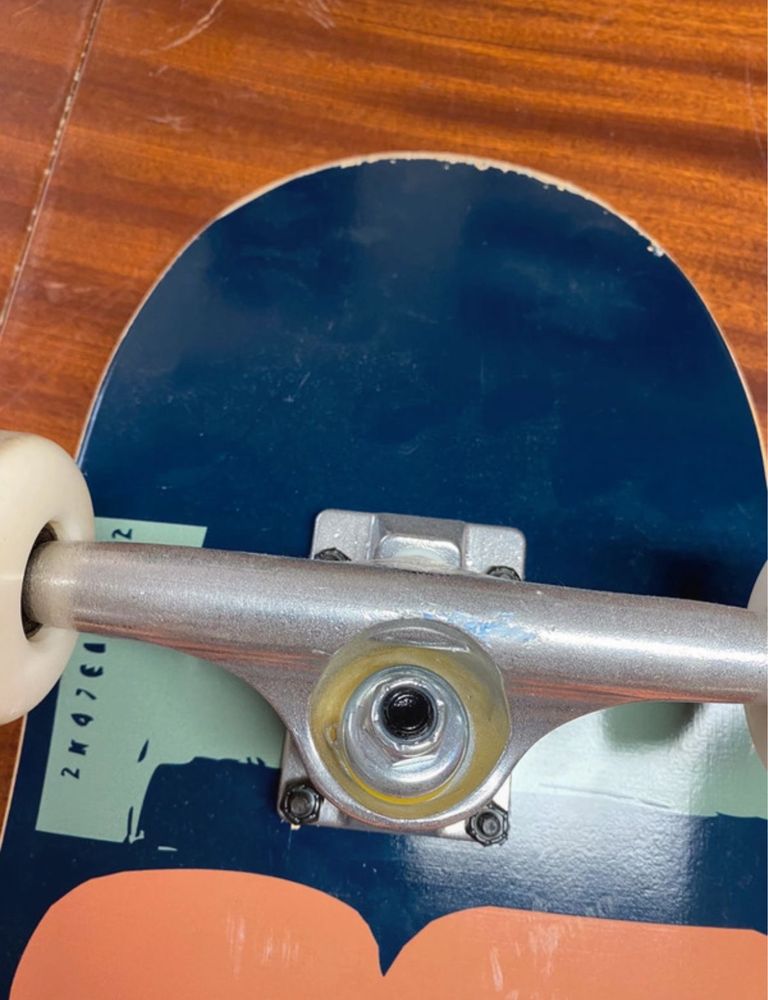 Skate Jart.