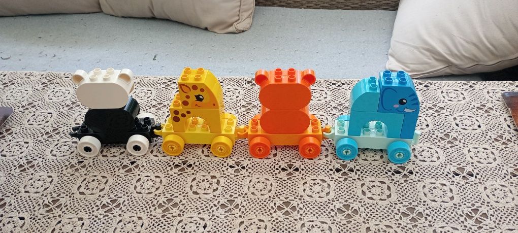 LEGO Duplo 10955 pociąg ze zwierzętami